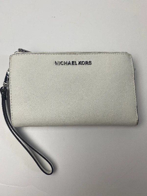 Wristlet Designer By Michael Kors, Size: Medium